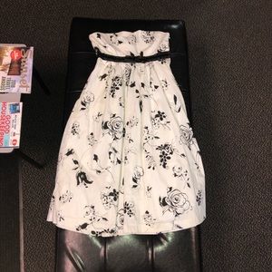 Floral Print Strapless Dress
